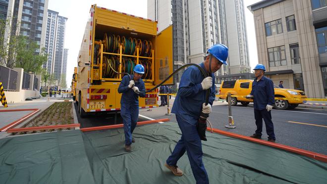 波杰姆斯基：第二阵容的传球更多 因为我们没有主攻点